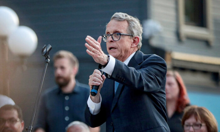 Mike DeWine 1200x675 1 700x420 Qe7Kli