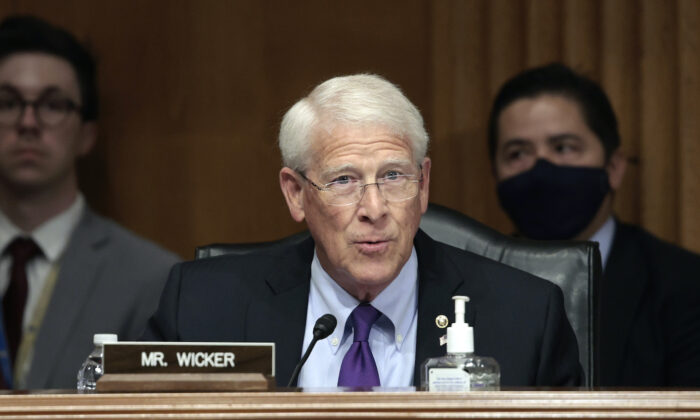 Sen. Wicker Says Defense Secretary Provided ‘Non-Answers’ About Secretive Hospitalization