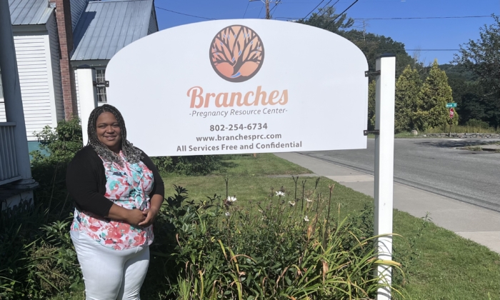 id5480828 Branches Pregnancy Resource Center Executive Director Jean Marie Davis 700x420 i2RahP