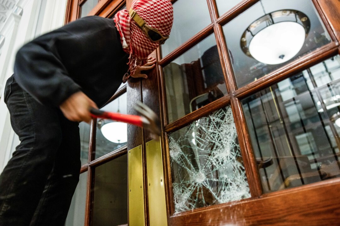 id5640334 Columbia student protest GettyImages 2150283702 OP 1080x720 MftAYd