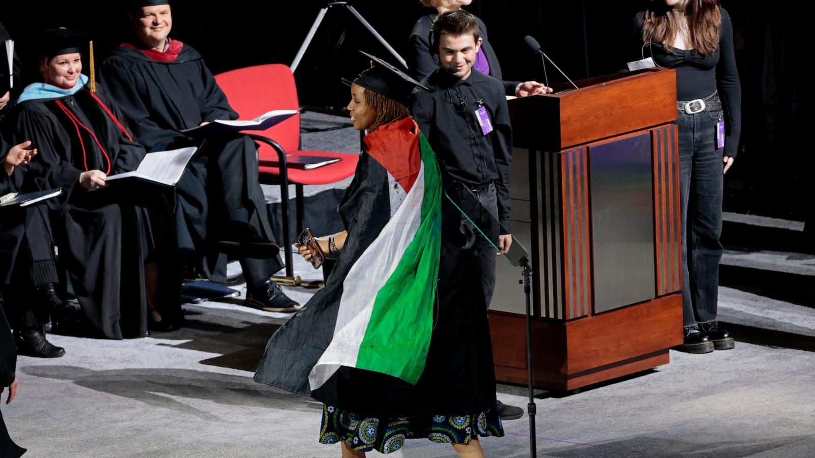 wirestory 6326e580e2455444aad32b7ebe599025 16x9 1600 YWqb4W