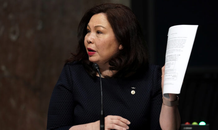 tammy duckworth 2 700x420 t2ZoOS