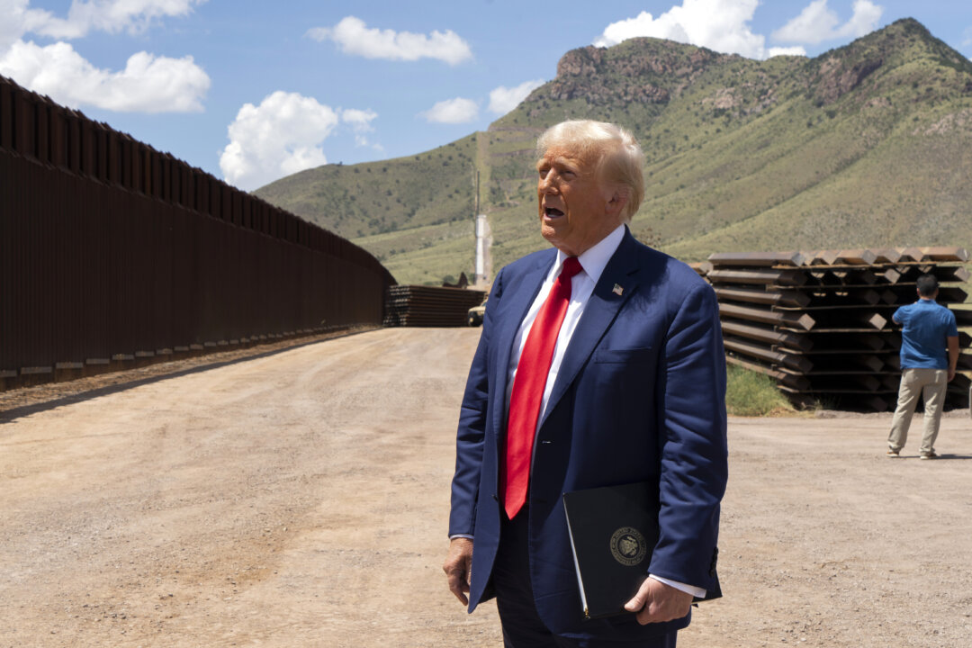 id5711474 Trump border GettyImages 2167168109 1080x720