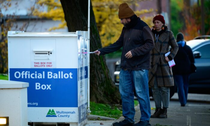 Ballot early voting 1244623019 700x420 YcFXZy