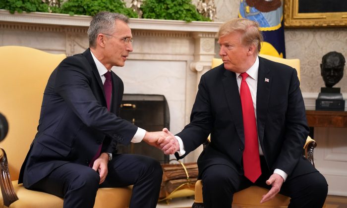 Jens Stoltenberg and President Trump 700x420 JCiP5W