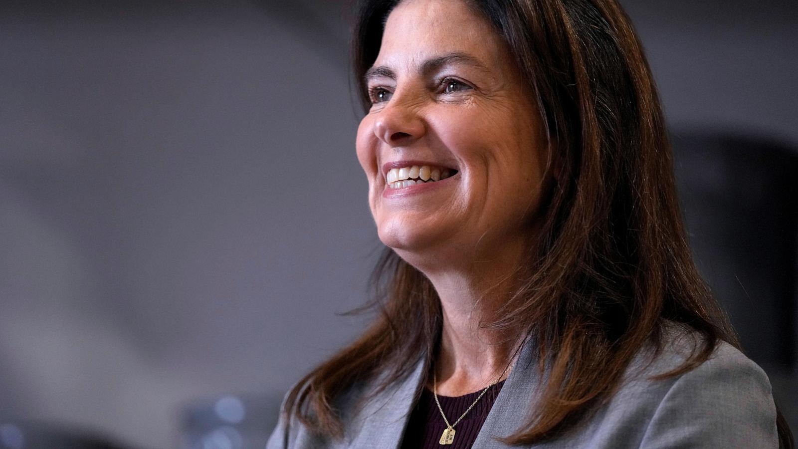 wirestory d88408e319da18177a63648aee46f313 16x9 1600 P3fs9D